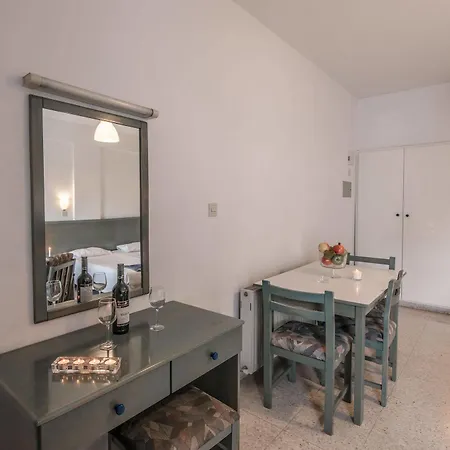Cordelia Aparthotel